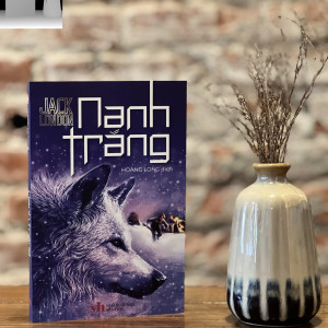 Nanh trắng